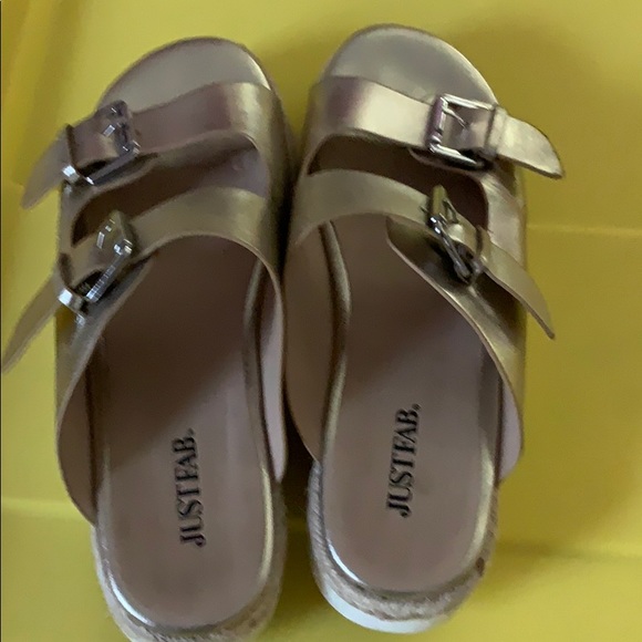 Just Fab Eliesse Platform Sandals - Picture 2 of 5